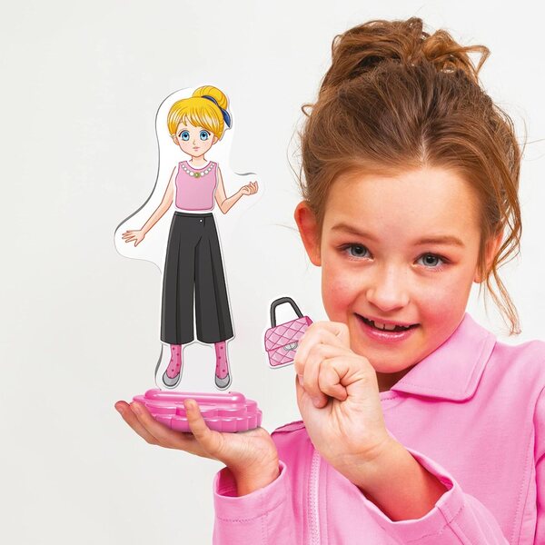 Quercetti Magnetic Fashion Anna: Bambola Magnetica e 29 Vestiti per Bambini dai 5+ Anni