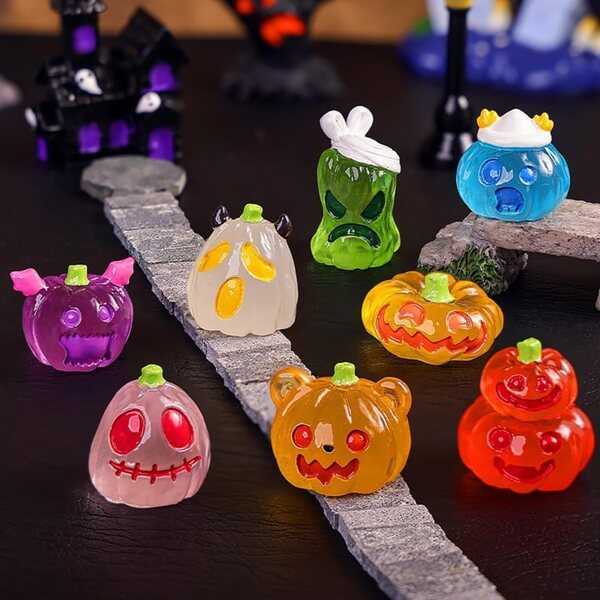 FACULX Set 17 decorazioni Halloween mini fosforescenti con fantasmi e zucche in resina