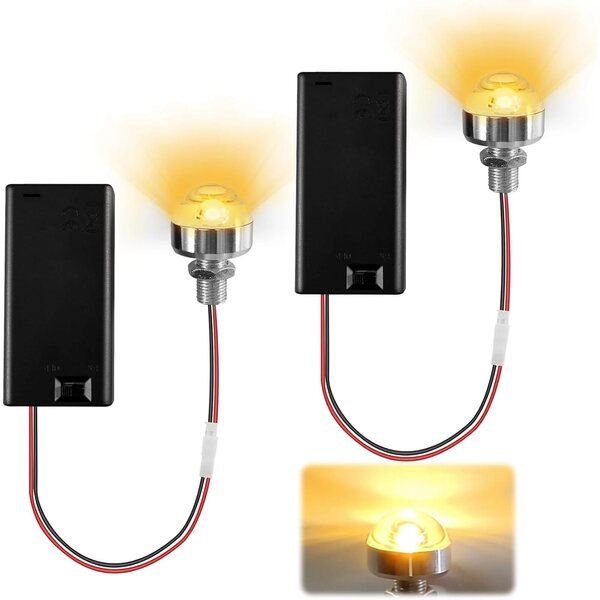 Set mit 2 gelben Mini-LED-Lampen 3 V für Puppenhaus mit AA-Batterie-Unterstützung