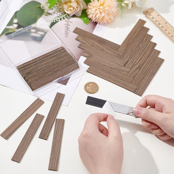 PH PandaHall 40 Stück selbstklebendes Holzparkett für Mini-DIY-Puppenhäuser 15x100mm