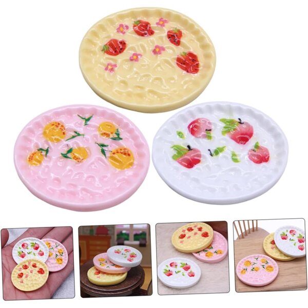 Set mit 9 realistischen Desserttellern für Puppenhäuser aus mehrfarbigem Kunststoff
