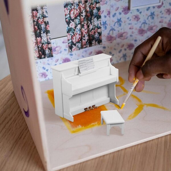 Mini Piano Bianco con Tabouret e Partitura per Casa di Bambole WEKAMOS