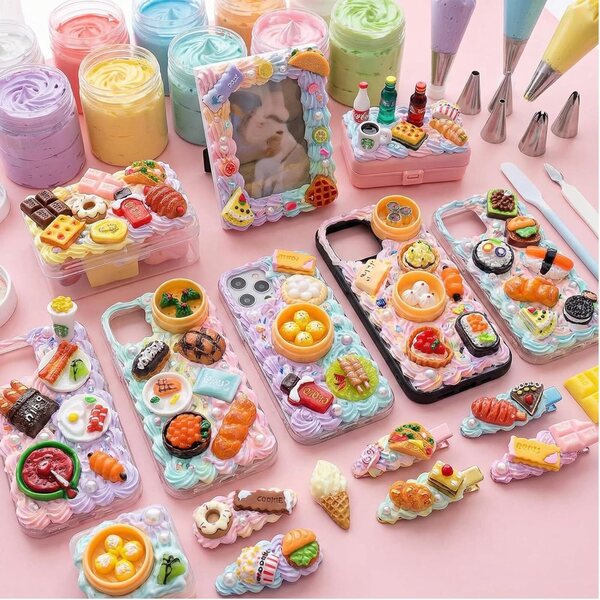 Set mit 80 Mini-Harzzubehörteilen für Puppenhäuser – realistische Mini-Essen und Getränke