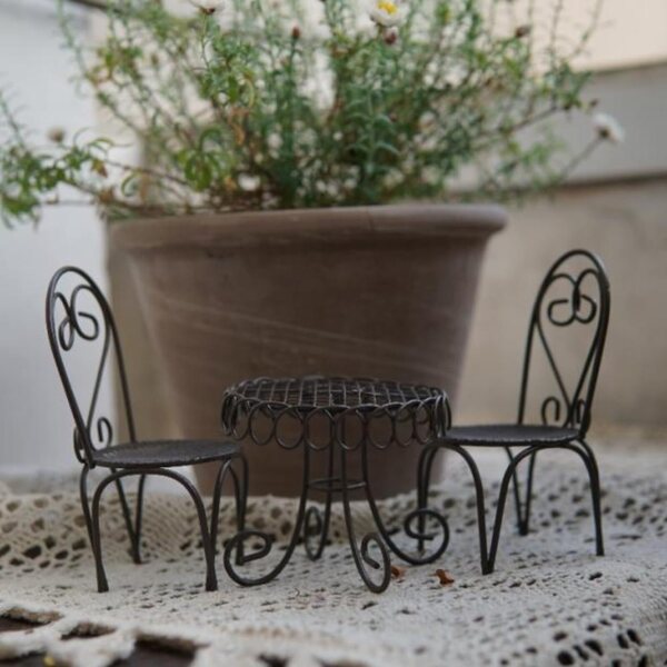 Set 3 mini tavoli e sedie in metallo stile vintage KARLOR - Decorazione elegante