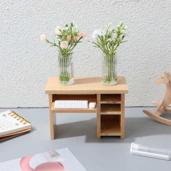 Garneck Miniatura Scrivania Computer in Legno con Tastiera e Mouse 1:12