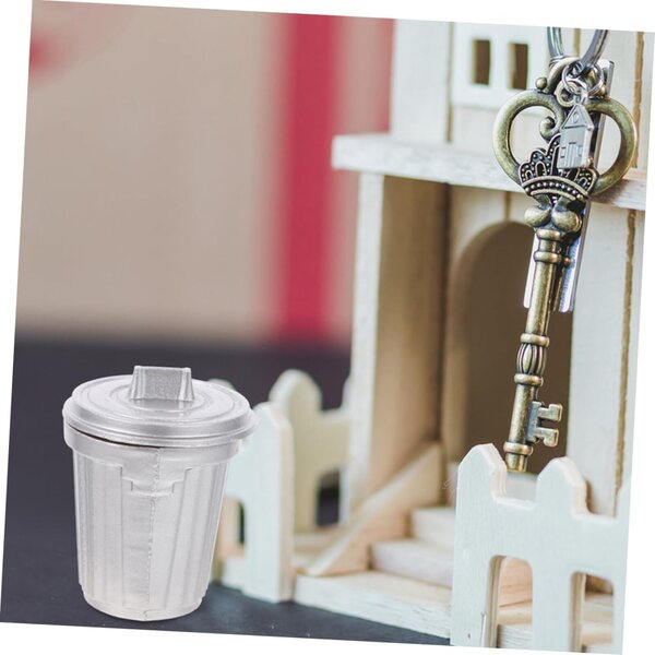 Mini Poubelle in Lega Argento per Casa delle Bambole 1:12 - Accessorio Realistico