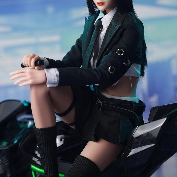 Schuluniform im Maßstab 1:6 für weibliche Actionfiguren – kompletter Bausatz aus strapazierfähigem Stoff