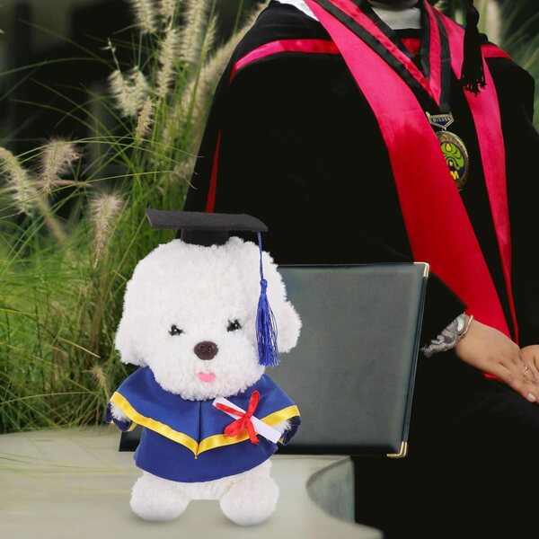 Abschlusskostüm für Puppen-Teddybär 30 cm mit gelbem Hut und Miniatur-Zertifikat