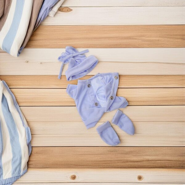 Winterkleidungsset für 25-cm-Puppen mit Mütze und Socken aus weichem Stoff