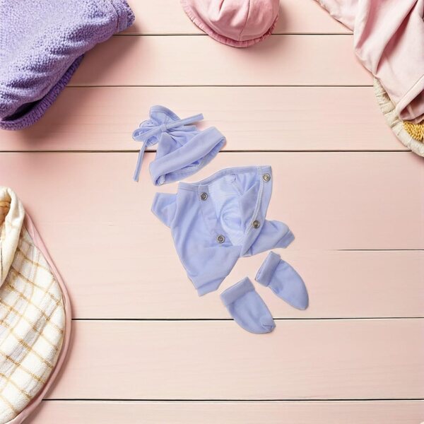 Winterkleidungsset für 25-cm-Puppen mit Mütze und Socken aus weichem Stoff