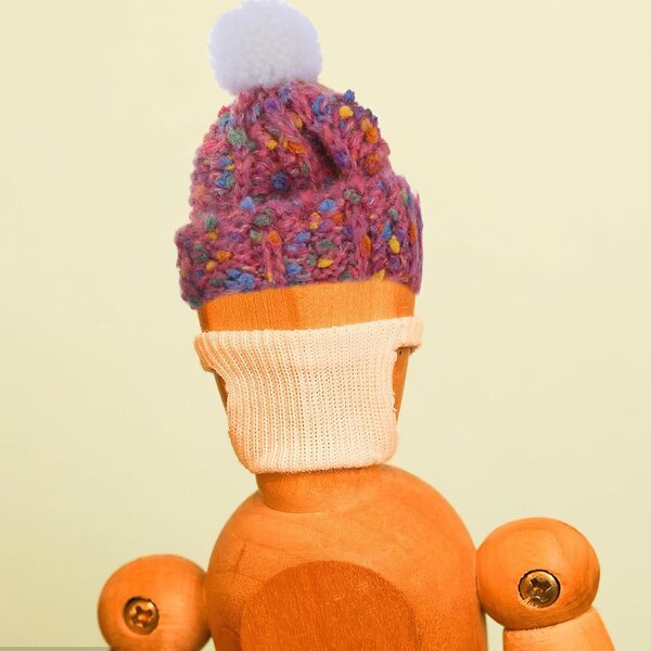 Set di 2 mini cappelli lavorati a maglia in morbida lana per bambole, rosa e beige - 5,5 cm