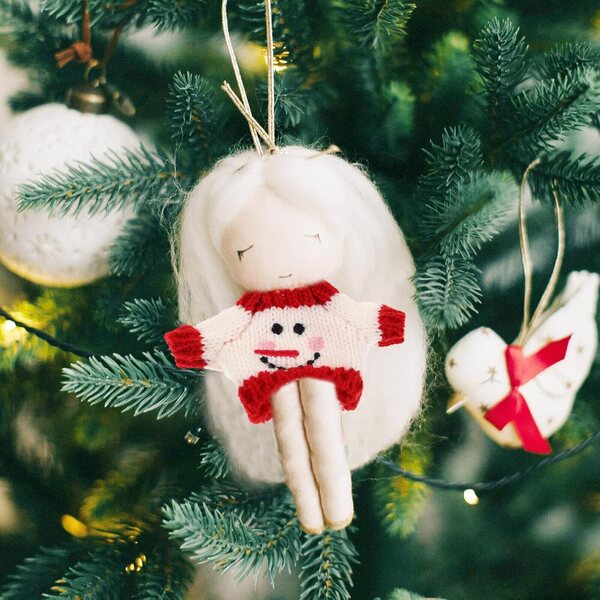 DECHOUS Mini Pull per Bambole in Peluche Soffice con Motivo Natalizio Rosso e Bianco