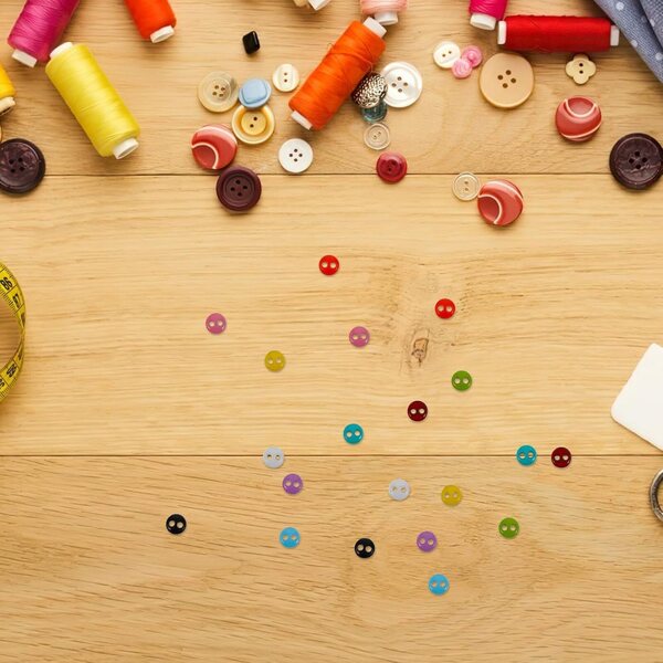 Set 20 Bottoni Miniature Colorati per Abiti Bambole in Plastica - Misura Ultra-Piccola
