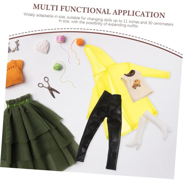 Gelbes Regenmantel-Set für 28-cm-Puppe mit Poncho, Weste, Hose und Stiefeln