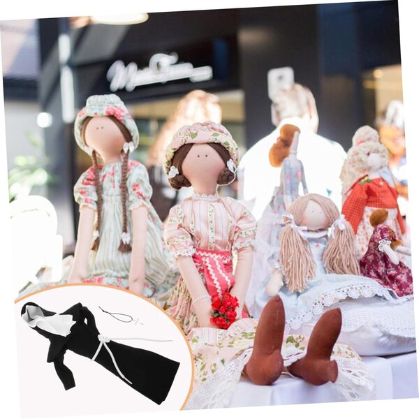 Costume realistico da suora per peluche nero con collana argentata GARIOUANS