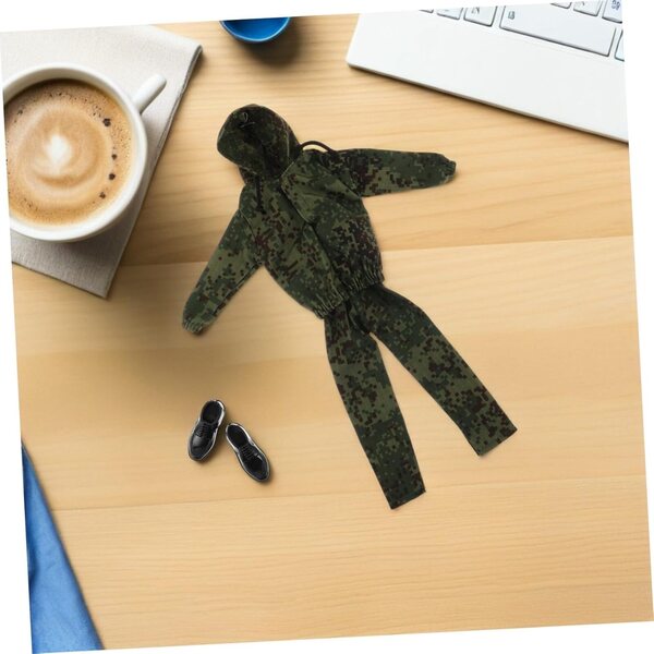 Uniforme Militare Mimetica per Bambolotto da 30 cm con Felpa e Berretto