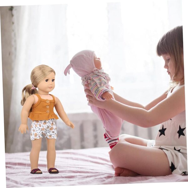 Bekleidungsset für 43-cm-Puppen: Tanktop und Shorts aus weichem Stoff