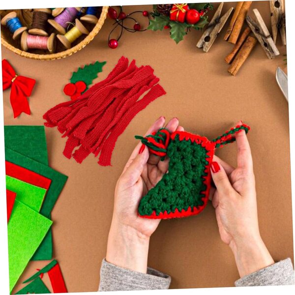 20 mini sciarpe decorative in lana per bambole e giocattoli - rosse e verdi
