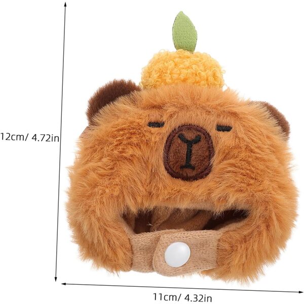 Cappello in Peluche Porcellino d'India per Bambole - Accessorio Morbido ed Elegante 12x11x9 cm