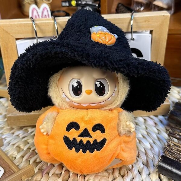Set 2 pezzi vestiti bambola 17 cm Halloween con zucca e cappello strega
