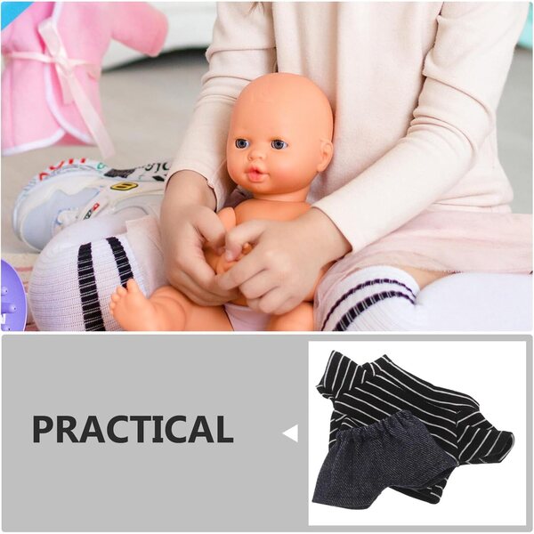 Bekleidungsset für 20 cm große Bärenpuppen mit schwarz-weißem Hemd und dunkelblauen Hosen