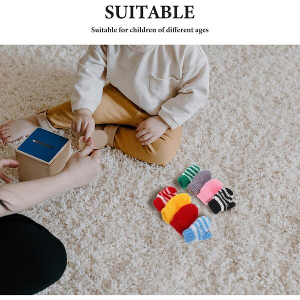 8 Paia di Mini Guanti in Maglia per Bambole - Accessori Creativi Colorati e Realistici