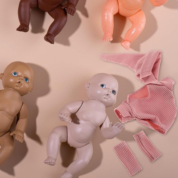 Rosa Kleidungsset für 18-cm-Puppen mit Polyesterschuhen und Hut