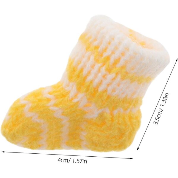 Set 10 calzini miniatura per bambole invernali multicolori per casa delle bambole