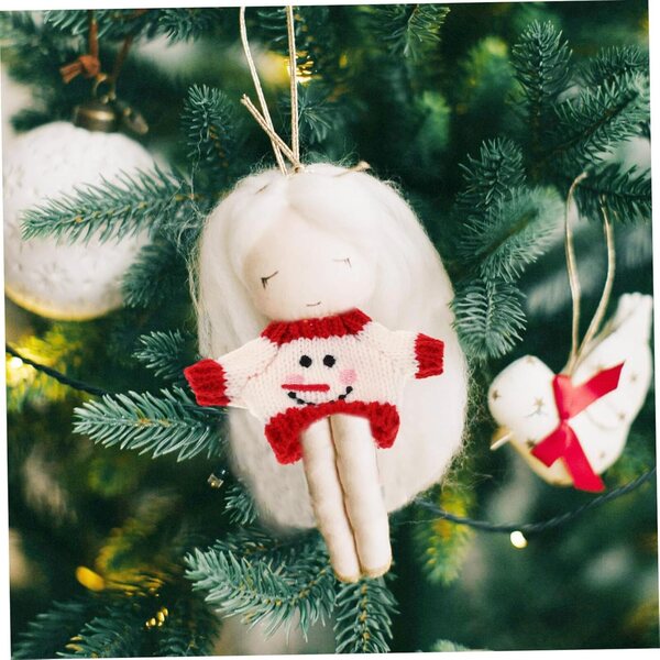 Mini pull de Noël rouge e bianco in peluche per bambole – vestito cozy e festivo