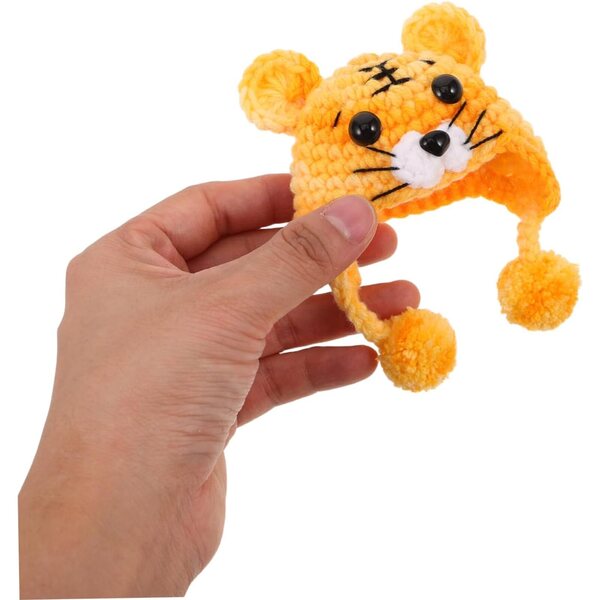 Cappello Tricotato per Bambole BJD con Motivo Animale in Morbida Lana 11x6,5 cm