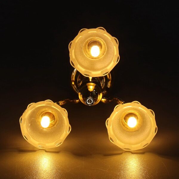 Plafoniera Miniatura 1:12 per Casa delle Bambole LED a 3 Teste Alimentata a Batteria