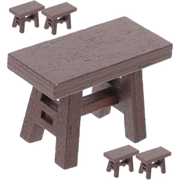 Set mit 5 rustikalen und realistischen Mini-Tabourets aus Holz für Puppenhäuser