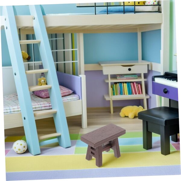 Set mit 5 rustikalen und realistischen Mini-Tabourets aus Holz für Puppenhäuser