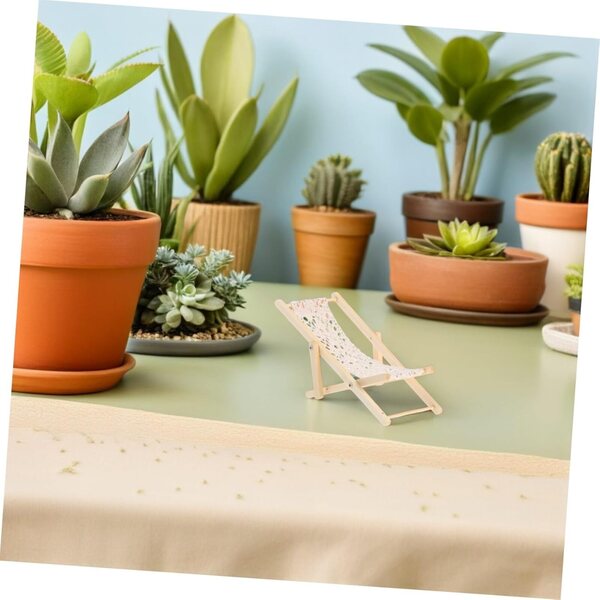 Set 3 Mini Sedie da Spiaggia Beige per Case delle Bambole e Giardini Fatati
