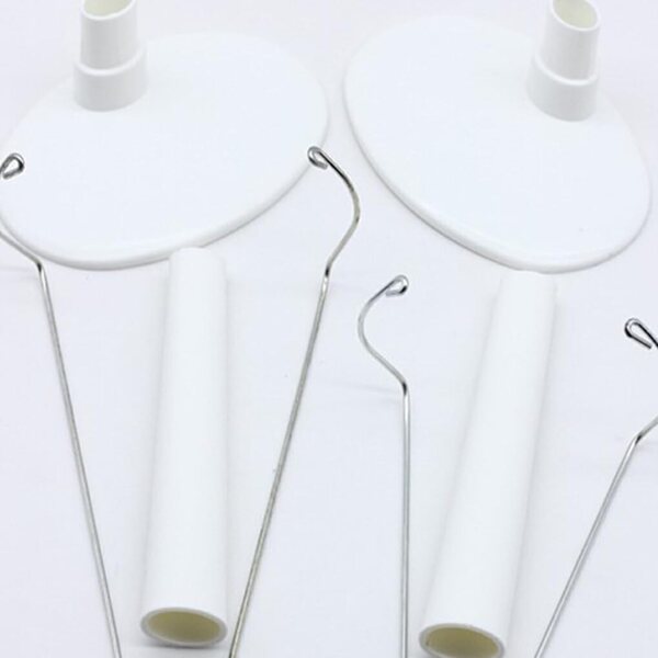 Support regolabile per bambole in plastica bianca, stabile, leggero, 22 cm