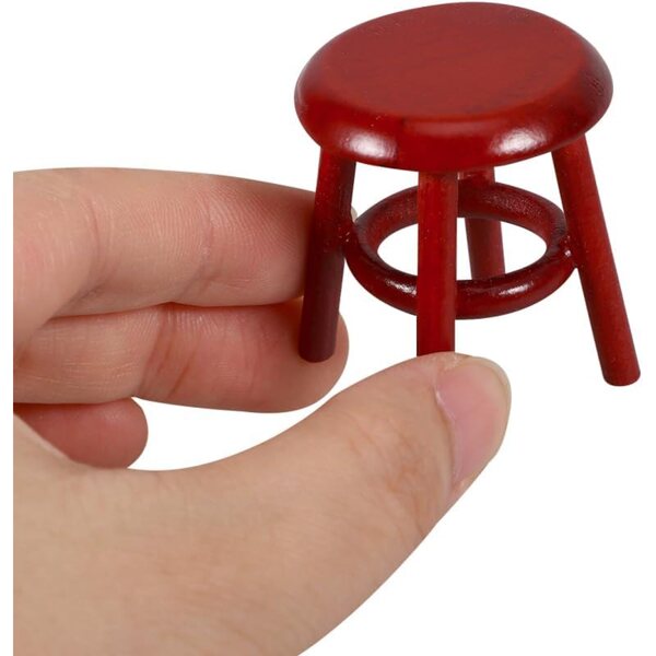 Tabouret Miniatura in Legno Rosso Scuro per Casa delle Bambole 3,7x3,2 cm