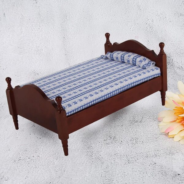 Letto miniatura in legno color sequoia 1:12 per casa delle bambole decorativa