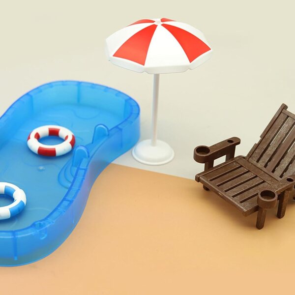Miniatur-Strandset mit Stuhl, Sonnenschirm und Zubehör für Spiele und Sammlungen 1:12
