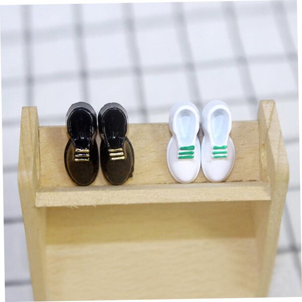 Hemobllo 8 Paia Mini Scarpe in Lega per Bambole Nero e Bianco, Accessori Realistici