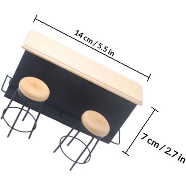 Mini-Bartisch-Set mit 2 Holzhockern für Puppenhaus, realistisches Design
