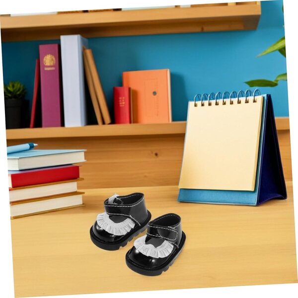 ORFOFE 2 Paar Mini-Puppenschuhe mit schwarzer und weißer Spitze, dekorative Accessoires