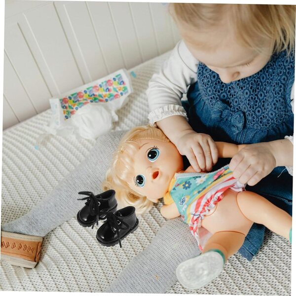 Miniaturschuhe aus schwarzem Kunstleder für Puppen 15-20 cm Wohnaccessoires