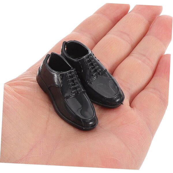 10 Paar schwarze Kunststoffschuhe für 1/6 Puppen in verschiedenen Stilen, elegant und leicht zu wechseln