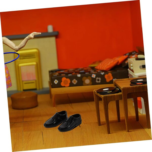 10 Paar schwarze Miniaturschuhe 1/6 für 30 cm Puppen – Stil und Qualität WEKAMOS