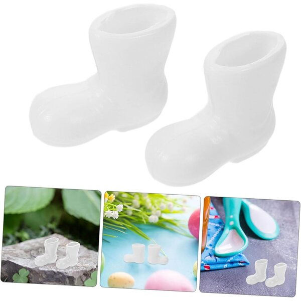 LABRIMP Set 50 Mini Scarpe Decorative in Plastica per Bambole e Mini Scenari
