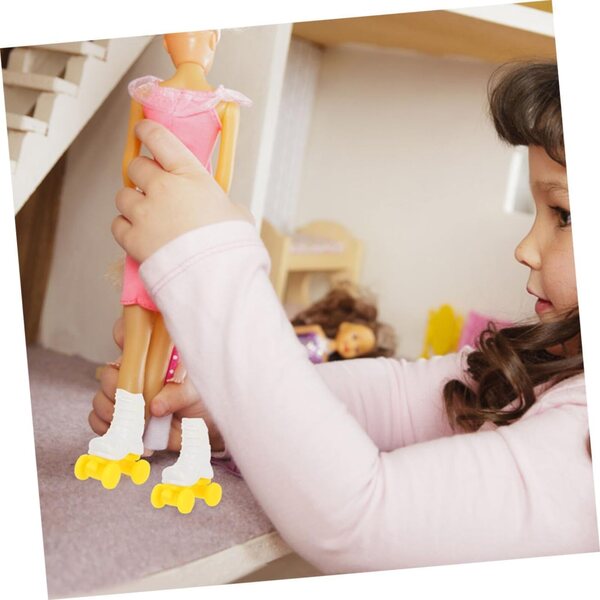 Mini Patins a Rotelle per Bambole 4 Paia Plastica Bianco e Rosa Decorativi
