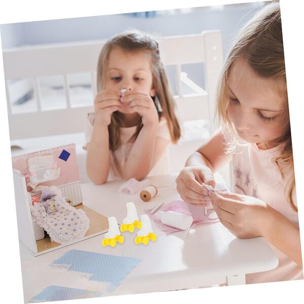 Set 10 mini pattini a rotelle per bambole, accessori decorativi e giocattoli DIY