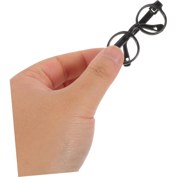 Set Mini Accessori bambole: 10 Scarpe Bianche e 10 Occhiali Rotondi in Plastica