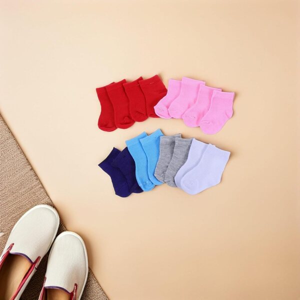 Set 8 Paia di Calzini Mini per Bambole Colorati Accessori per Giocattoli e Decorazioni