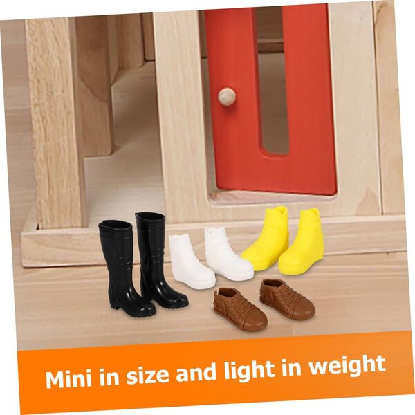 8 Paia Scarpe Miniature per Bambole in Plastica Colorate e Resistenti
